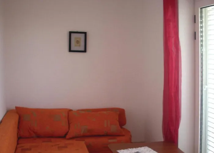 Apartman 2 Bedroom Lovely In